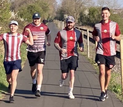 Lloyd Kembrey and friends on a training run